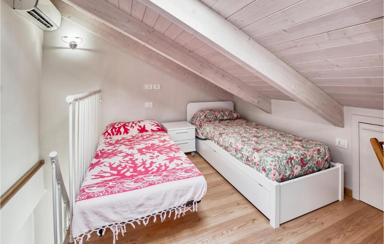 Gorgeous Home In Magliolo-Finale Ligure מראה חיצוני תמונה
